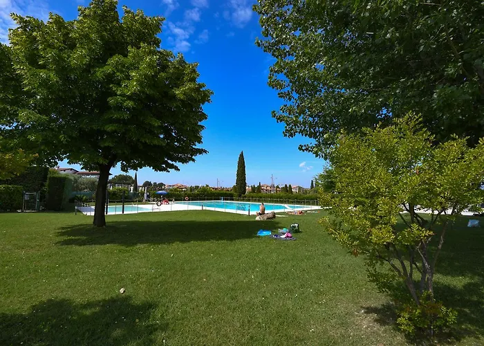 Sirmione Beach Apartment